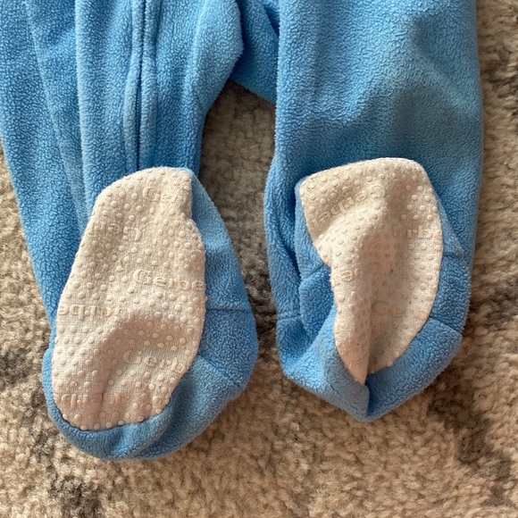 Long Sleeve Fleece Dinosaur Footed Pajamas - Picture 10 of 11